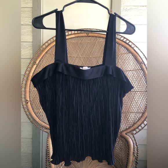 Vintage Women's Black Pleated Tank Top from Gossamer Alt/90s/Y2k - Picture 1 of 4